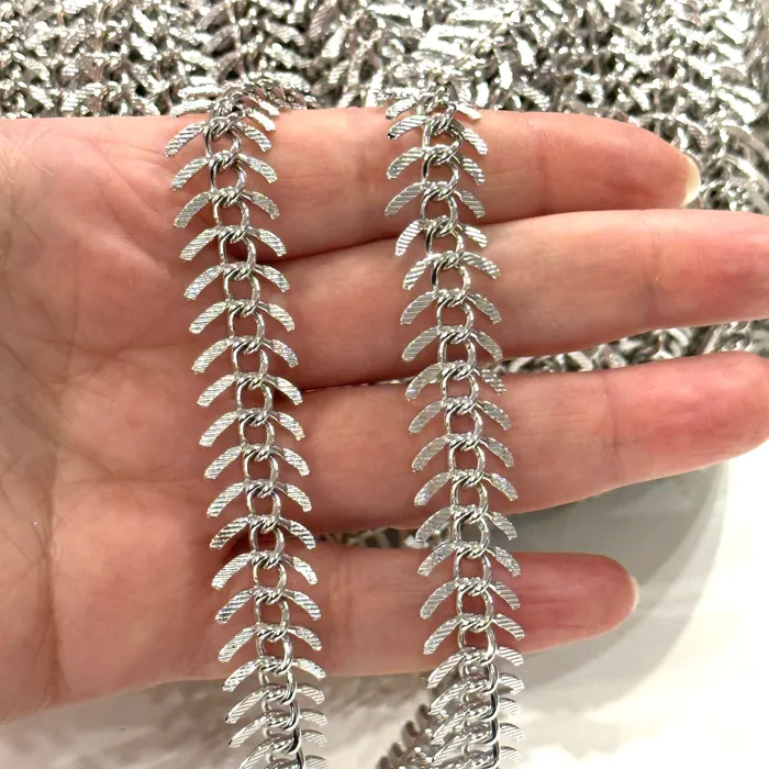 Necklaces Rhodium Plated 13x7mm Chevron Chain Peppy Beads