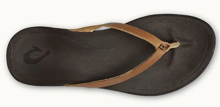 OluKai Womens Hoopio Leather Sandals SaharaDark Java OLUKAI Earrings