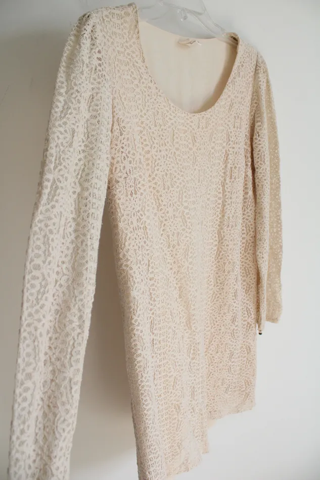 One Clothing Earrings One Clothing Tan Lace Long Sleeved Dress M