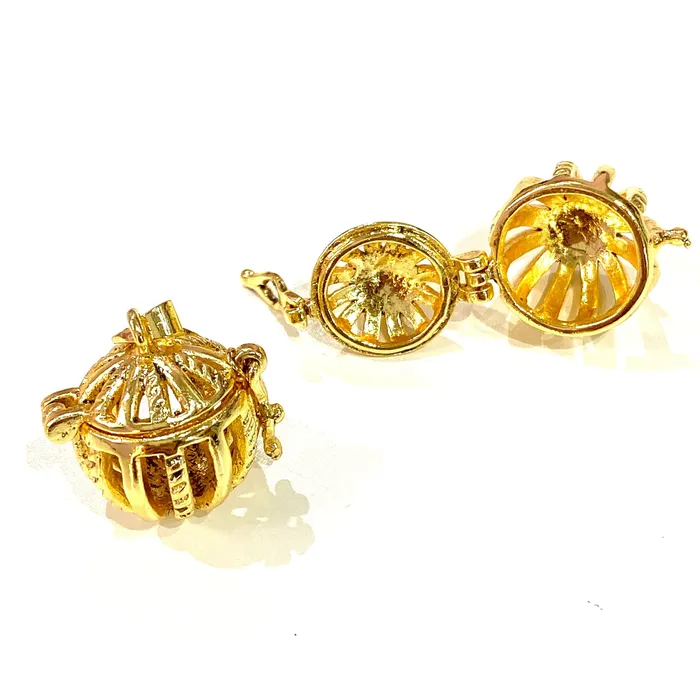 Pandoras Box 24Kt Gold Plated Brass Pendant Peppy Beads Necklaces Pandoras Box 24Kt Gold Plated Brass Pendant Peppy Beads Necklaces
