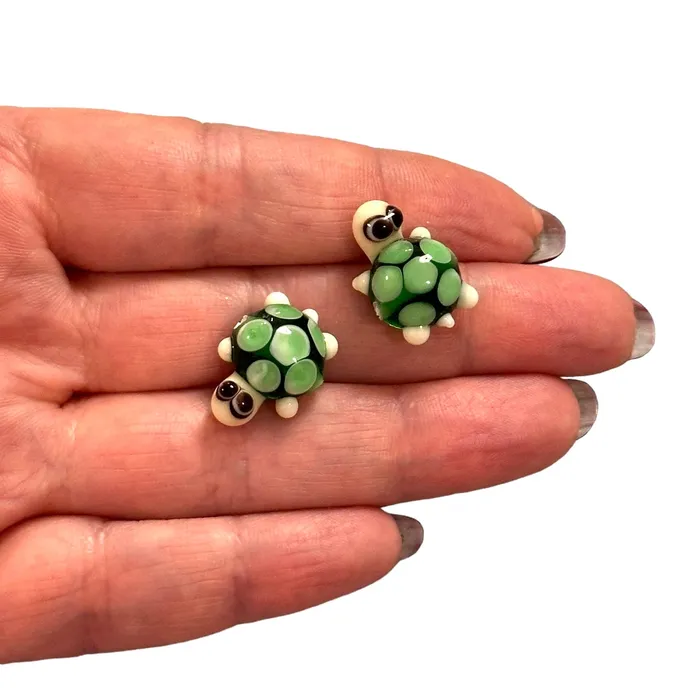 Peppy Beads Charm Necklaces Hand Made Murano Glass Turtle Charm Horizontal Hole Murano Glass Turtle Charm Peppy Beads Charm Necklaces Hand Made Murano Glass Turtle Charm Horizontal Hole Murano Glass Turtle Charm