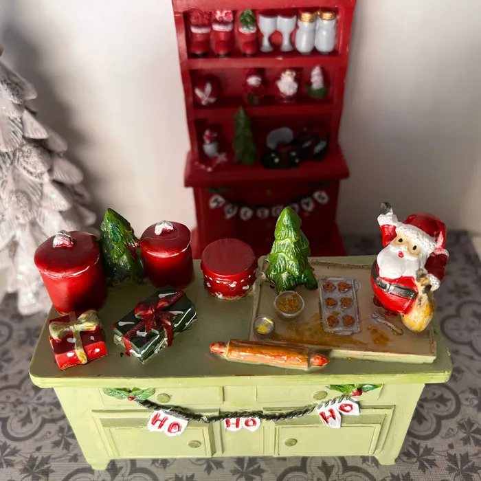 Portraits by NC Necklaces Christmas Buffet Dollhouse Miniature Kit Bash