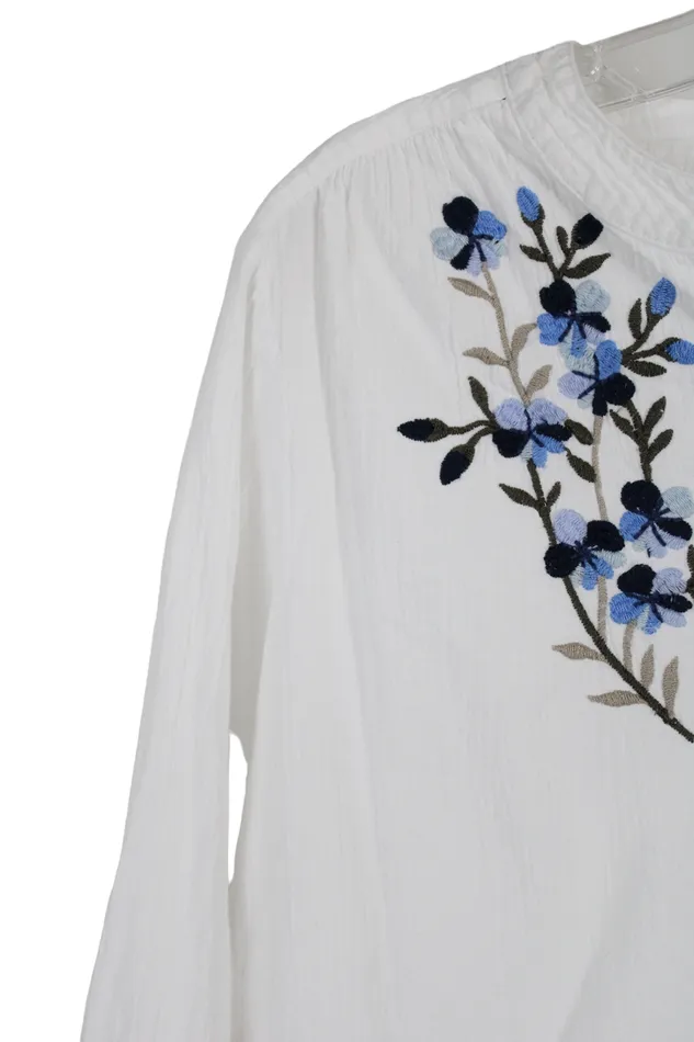 Preswick Moore Preswick Moore White Embroidered Top 1X Rings