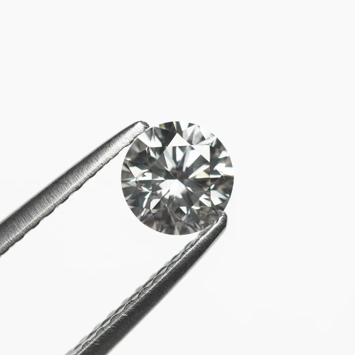 Rings 054ct 515x512x328mm Fancy Grey Round Brilliant 1896814 Misfit Diamonds