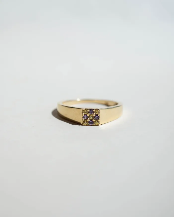 Rings Foe Dear Duetto Signet Ring Purple Yellow