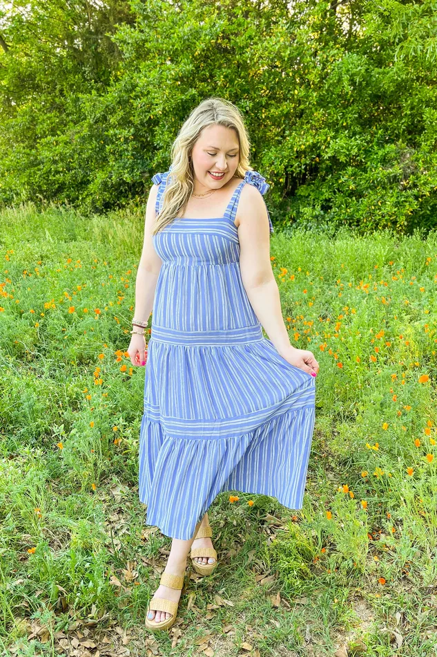 Rings Gilli Walking By You Striped Midi Dress BlueWhite