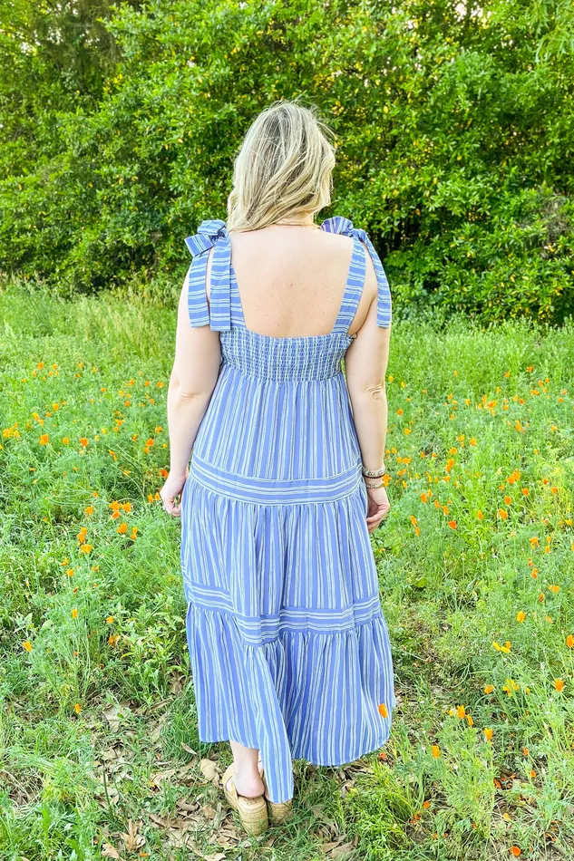 Rings Gilli Walking By You Striped Midi Dress BlueWhite