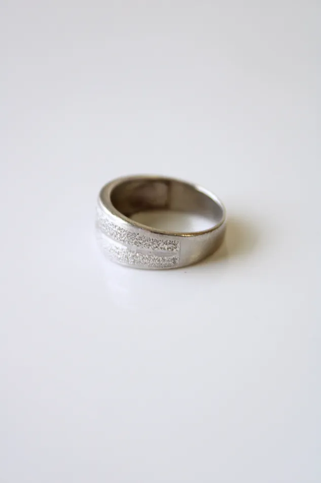 Rings Jubilee Thrift Sterling Silver Band Ring Size 8