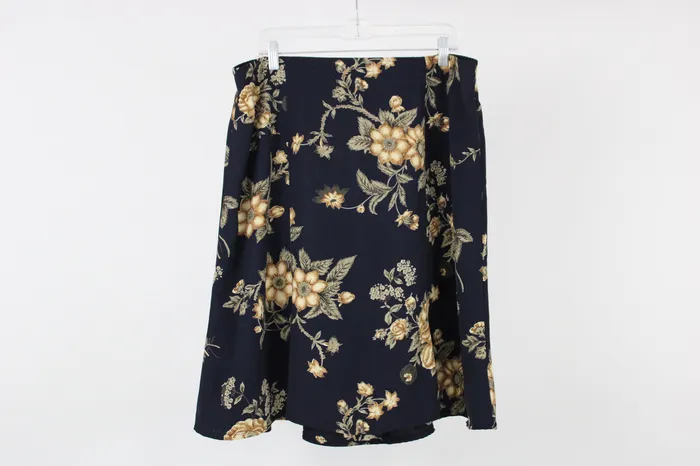 Rings Maggie McNaughton Blue Floral Skirt 18 Maggie McNaughton