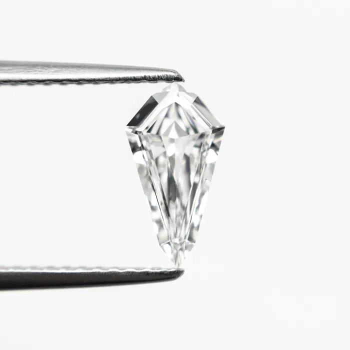 Rings Misfit Diamonds White Step Cut Diamond 072ct Kite