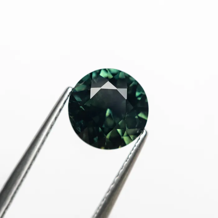 Rings Misfit Gems 225ct 779x773x510mm Round Brilliant Sapphire 2512202