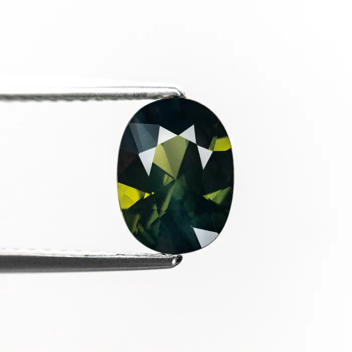 Rings Misfit Gems Green Brilliant Sapphire 134ct Oval