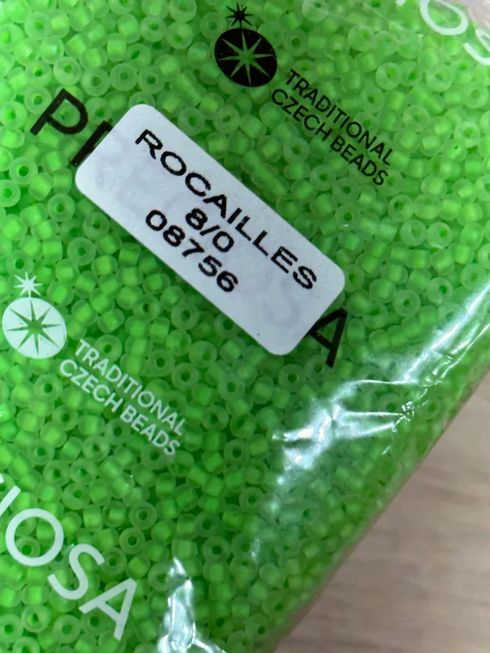 Rings Peppy Beads Preciosa Seed Beads 80 RocaillesRound Hole 100 gr 08756 Crystal Neon Green Lined Rings Peppy Beads Preciosa Seed Beads 80 RocaillesRound Hole 100 gr 08756 Crystal Neon Green Lined