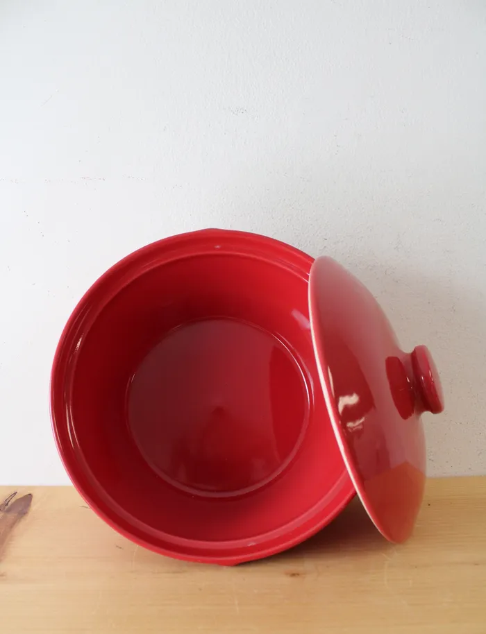 Rings Sur La Table Sur La Table Etched Red Round Stoneware Covered Dish