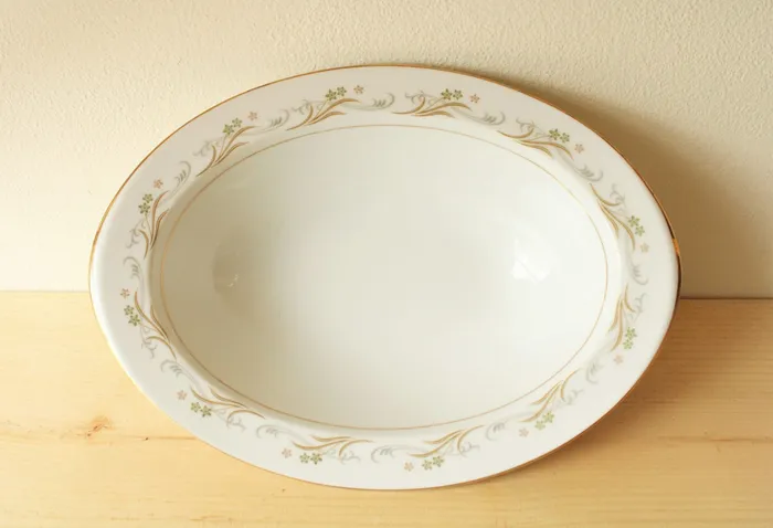 Sango Sango Vintage Japan Fine China Belaire Oval Serving Bowl Dish Earrings Sango Sango Vintage Japan Fine China Belaire Oval Serving Bowl Dish Earrings