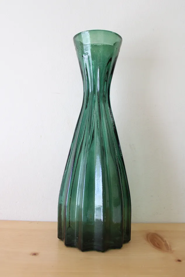 Smoked Green Ribbed Tall Vase 16 Jubilee Thrift Earrings