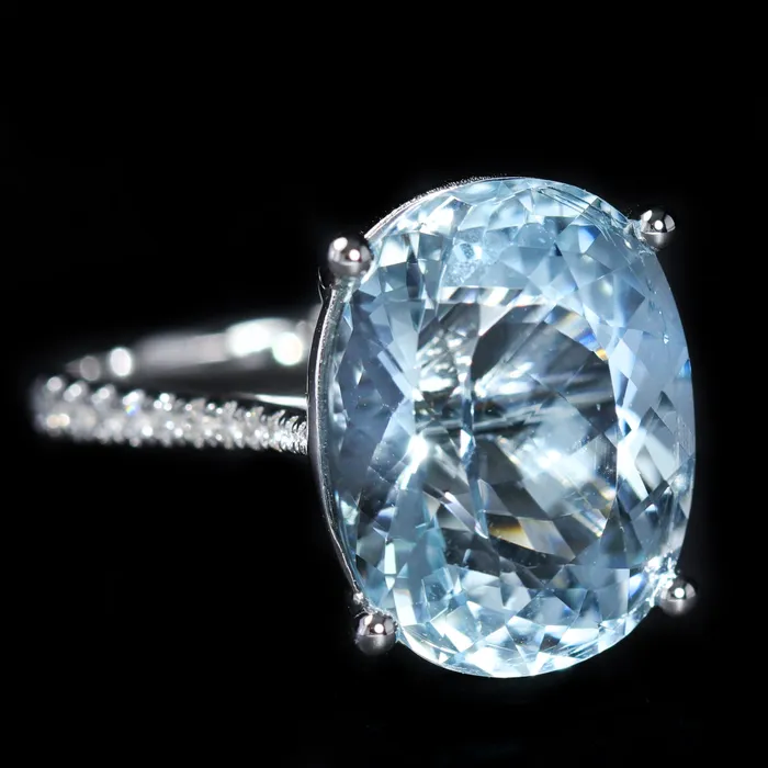 The Gem House Rings 14K White Gold 1040 Carat Aquamarine and Diamond Ring