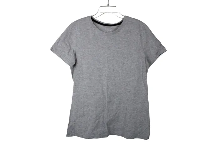 Time And Tru Time And Tru Gray Tee M Necklaces