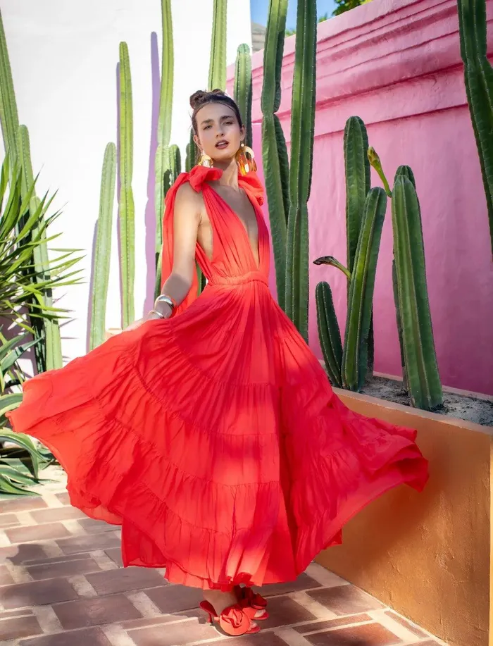 VEA MAXI DRESS Erika Pea Earrings VEA MAXI DRESS Erika Pea Earrings