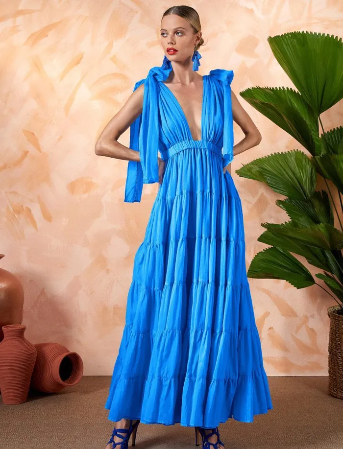 VEA MAXI DRESS Erika Pea Earrings VEA MAXI DRESS Erika Pea Earrings