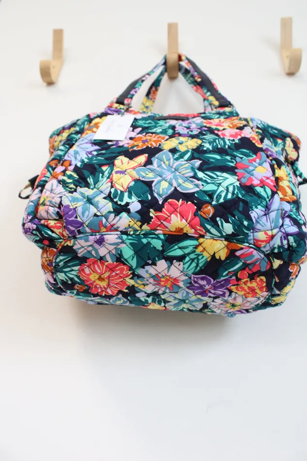 Vera Bradley Earrings NEW Vera Bradley Happy Blooms Glenna Satchel