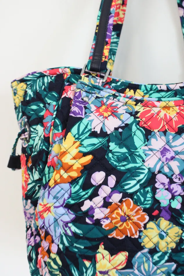 Vera Bradley Earrings NEW Vera Bradley Happy Blooms Glenna Satchel